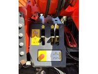 SAUR7607_2762766 vehicle image