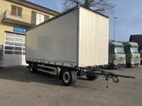 PREI272_1886216 vehicle image