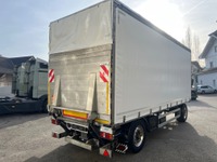 PREI272_1886216 vehicle image