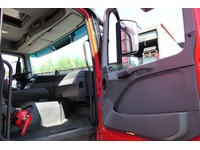 DOLD2821_2926692 vehicle image