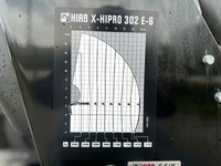 TMR8055_2868618 vehicle image