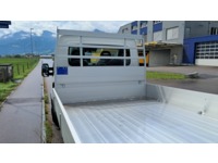 RONN828_2696761 vehicle image