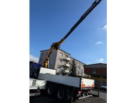 0057026 vehicle image