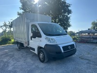 UNIK8334_2692119 vehicle image