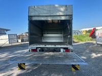 UNIK8334_2692119 vehicle image
