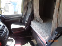 SCHA247_2893917 vehicle image