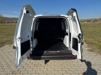 AT209470_2828746 vehicle image