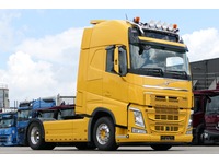 DOLD2821_2678412 vehicle image