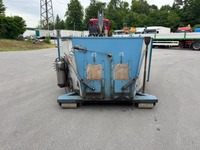 AGRO3463_2907363 vehicle image