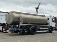 UNIK8334_2870339 vehicle image