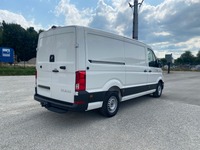 BARR136_2720055 vehicle image