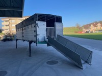 SULG292_2858887 vehicle image