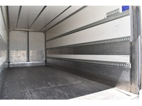 TOC1273_2932155 vehicle image