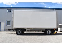 TOC1273_2932155 vehicle image