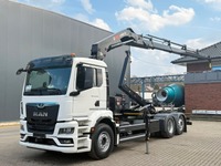 TMR8055_2868623 vehicle image