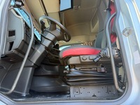 UNIK8334_2964576 vehicle image