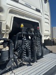 PEMA569_2819908 vehicle image