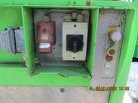 JAQU922_2810131 vehicle image