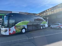 0497025 vehicle image