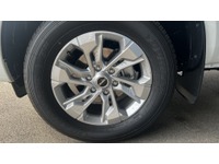 HUSE4764_3022801 vehicle image