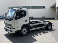 DTCH10536_2825031 vehicle image