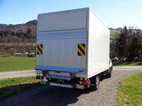 GEHR175_2851634 vehicle image