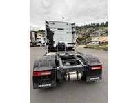 THOM6454_2920314 vehicle image