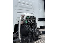 THOM6454_2920314 vehicle image