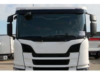 DOLD2821_2696933 vehicle image