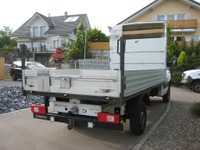 PRON1188_2944944 vehicle image