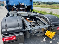 NFBE9310_2715643 vehicle image