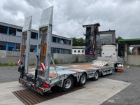INTG9387_2741217 vehicle image