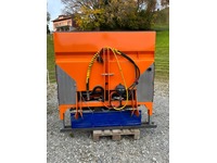 0048026 vehicle image