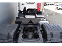 TOC1273_2914646 vehicle image