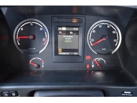 TOC1273_2914646 vehicle image