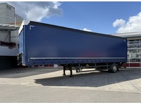 GREA182_2879885 vehicle image