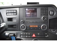 TOC1273_2906108 vehicle image