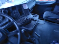 REBA3000_2925650 vehicle image
