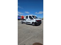 BW-M164_2713643 vehicle image