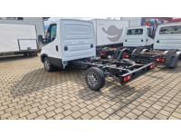 RONN828_2696755 vehicle image