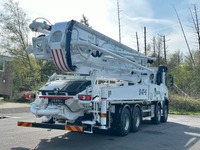 TMR8055_2868650 vehicle image