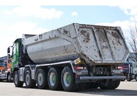 DOLD2821_2855175 vehicle image