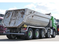 DOLD2821_2855175 vehicle image