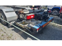 SCHU1479_2851632 vehicle image