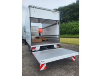 PRON1188_2944945 vehicle image