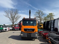 UNIK8334_2888049 vehicle image