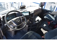 TOC1273_3003178 vehicle image