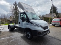 SOMM2698_545730 vehicle image