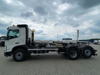TMR8055_2909184 vehicle image
