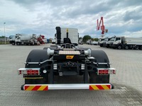 TMR8055_2909184 vehicle image